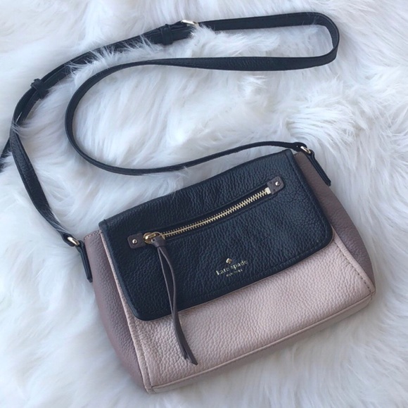 kate spade Handbags - Kate Spade Crossbody Handbag